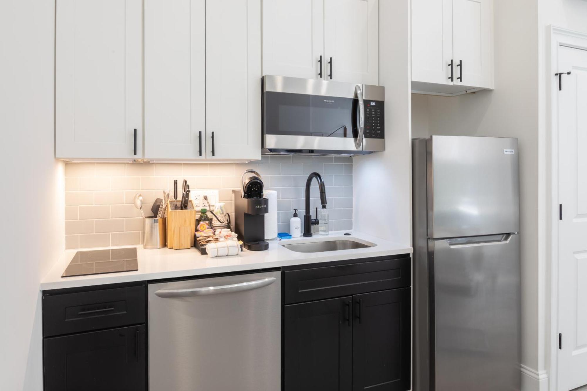 Sosuite At French Quarters - Rittenhouse Square Филаделфия Стая снимка