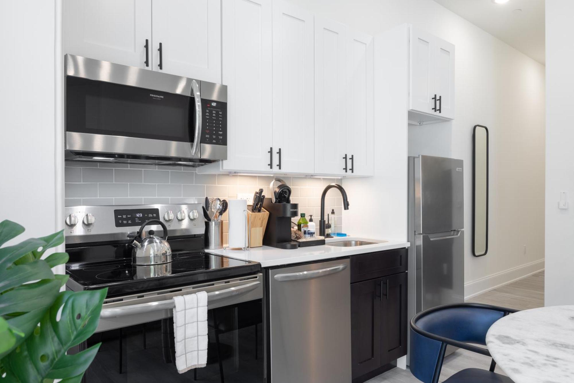 Sosuite At French Quarters - Rittenhouse Square Филаделфия Стая снимка