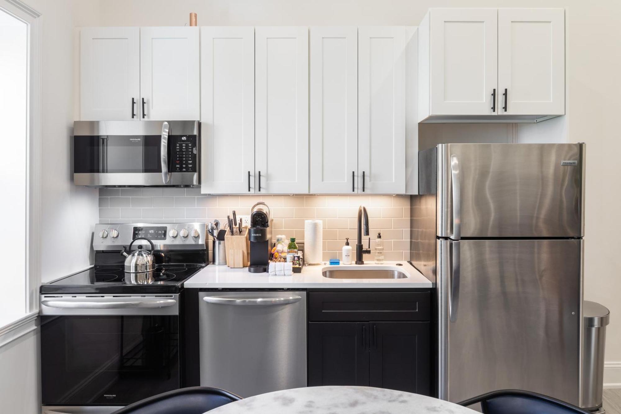 Sosuite At French Quarters - Rittenhouse Square Филаделфия Стая снимка